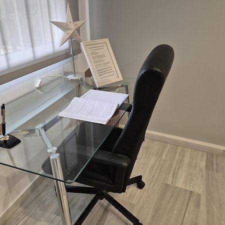 פואנגירולה Luxurious Three Bedroom Duplex Apt Close To Beach מראה חיצוני תמונה